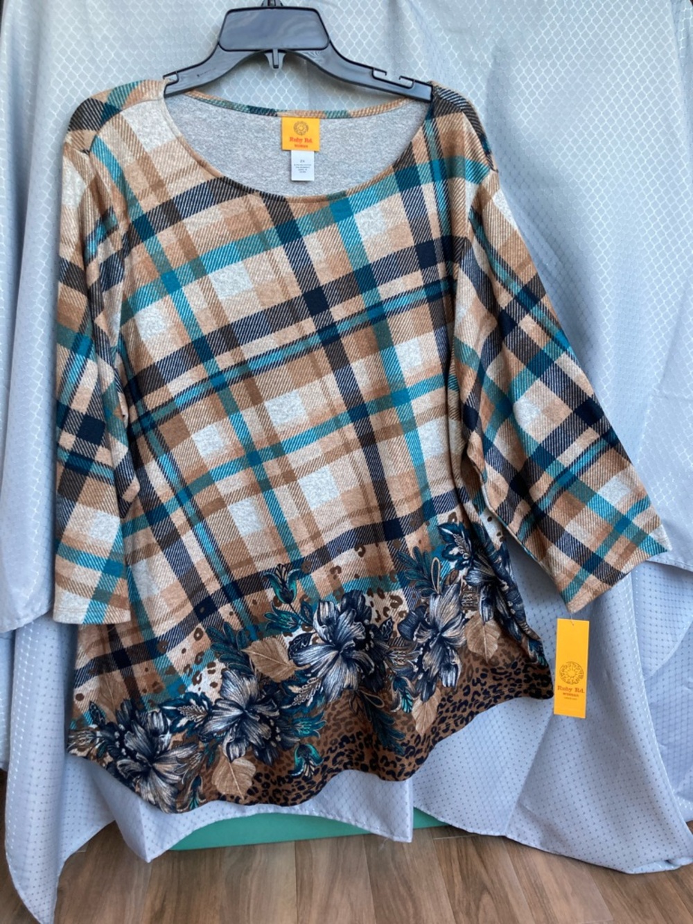 Ruby Rd plaid print floral print top casual business casual 2X - Picture 16 of 17